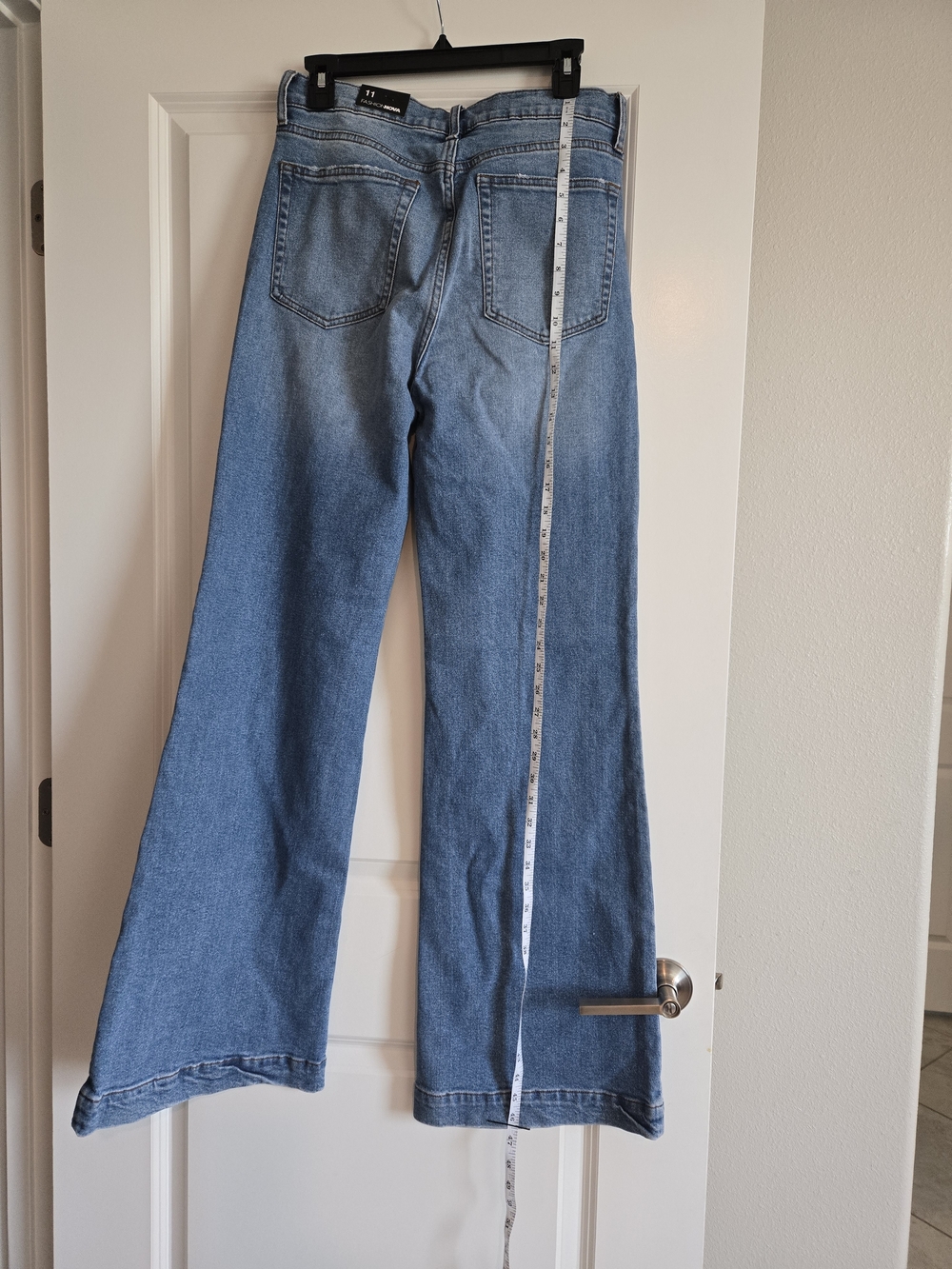 Fashion Nova SIZE 11 Light Blue High-Rise Wide Leg Jeans TALL - Picture 4 of 5